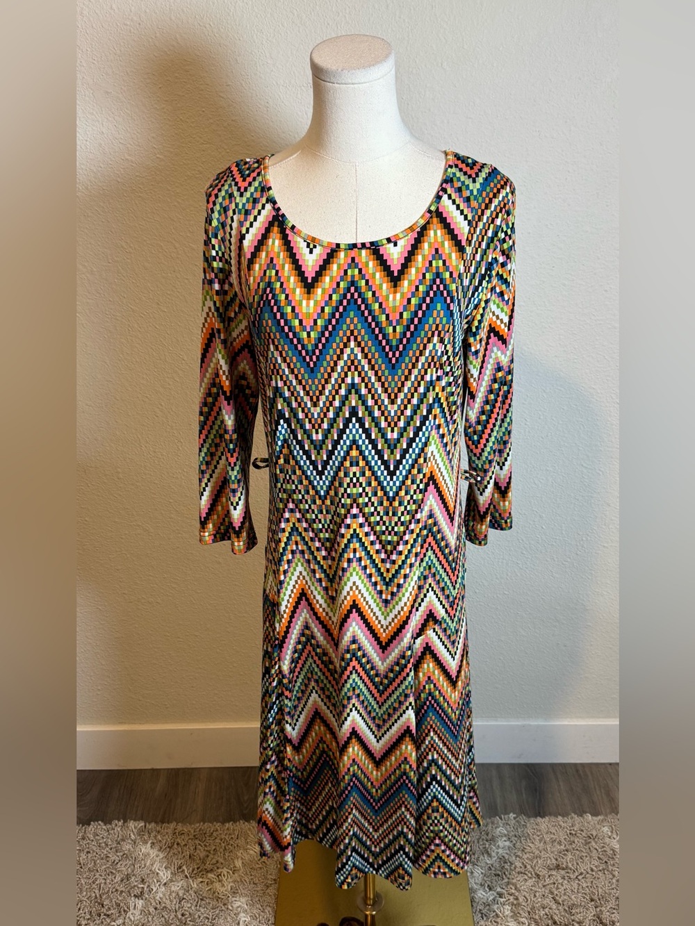 Lennie for Nina Leonard Multicolor Zigzag Chevron Knit Dress No Belt size Medium - Picture 1 of 13